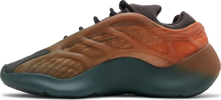 Adidas Yeezy 700 V3 'Copper Fade' sneakers, brown