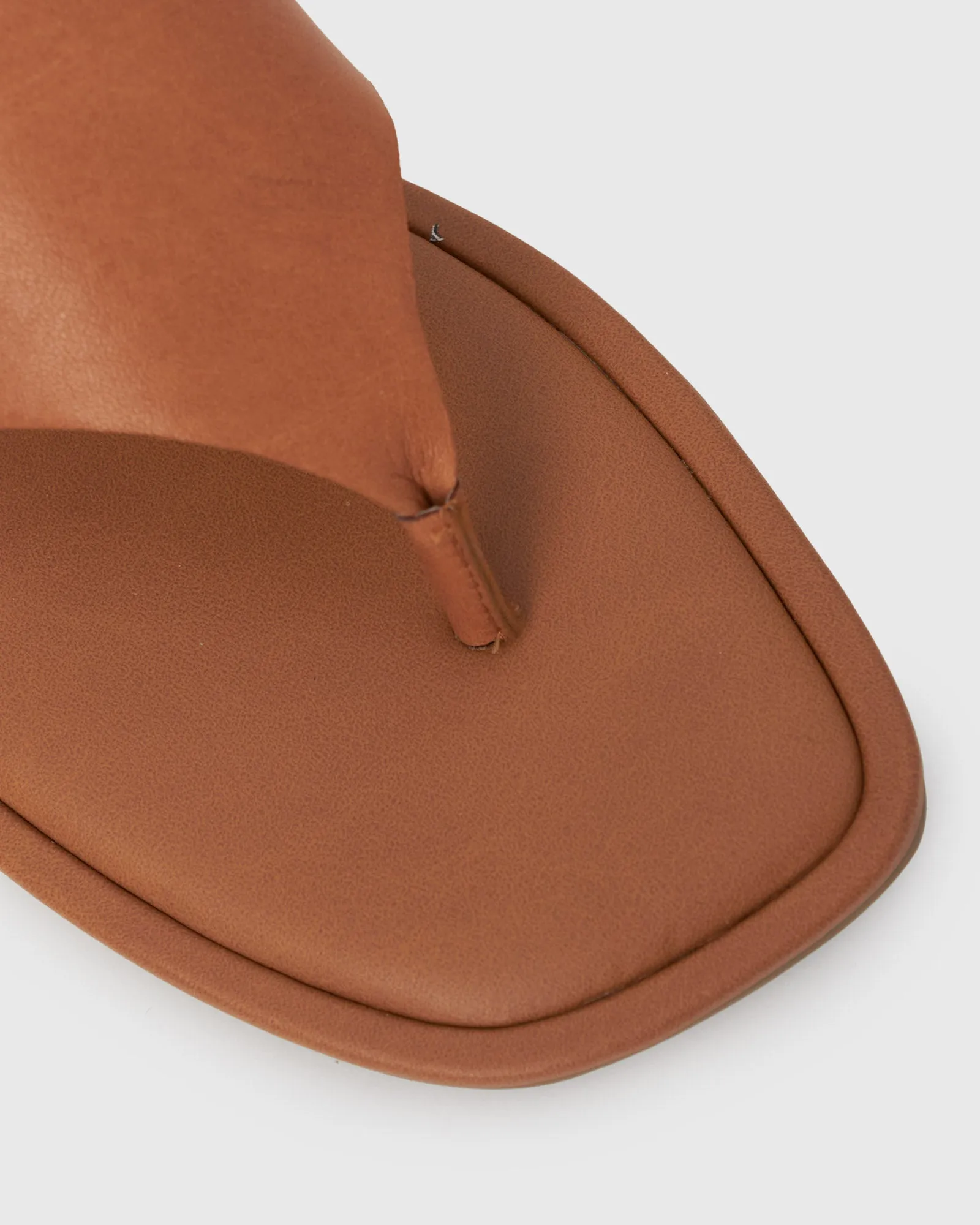 ISANA Leather Thong Sandals