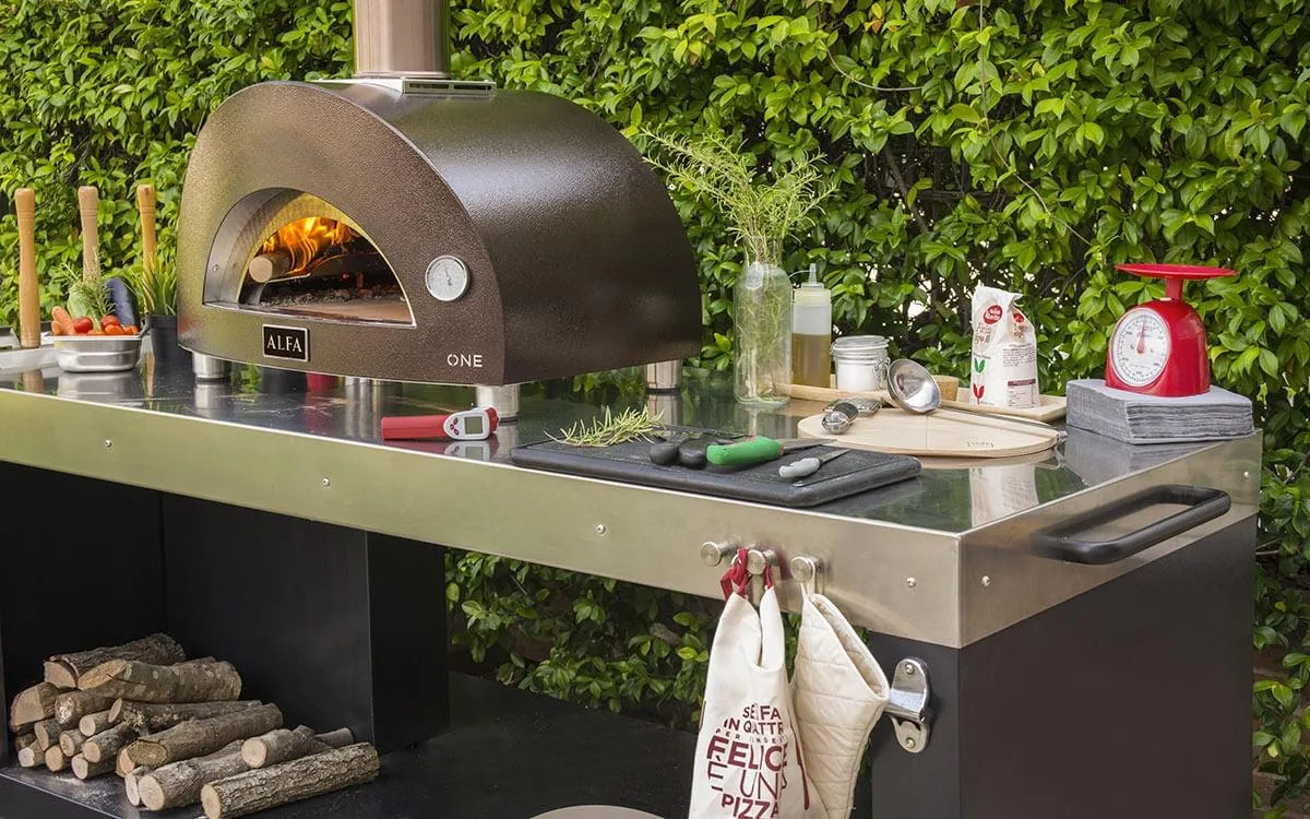 Multi-Functional Pizza Oven Base