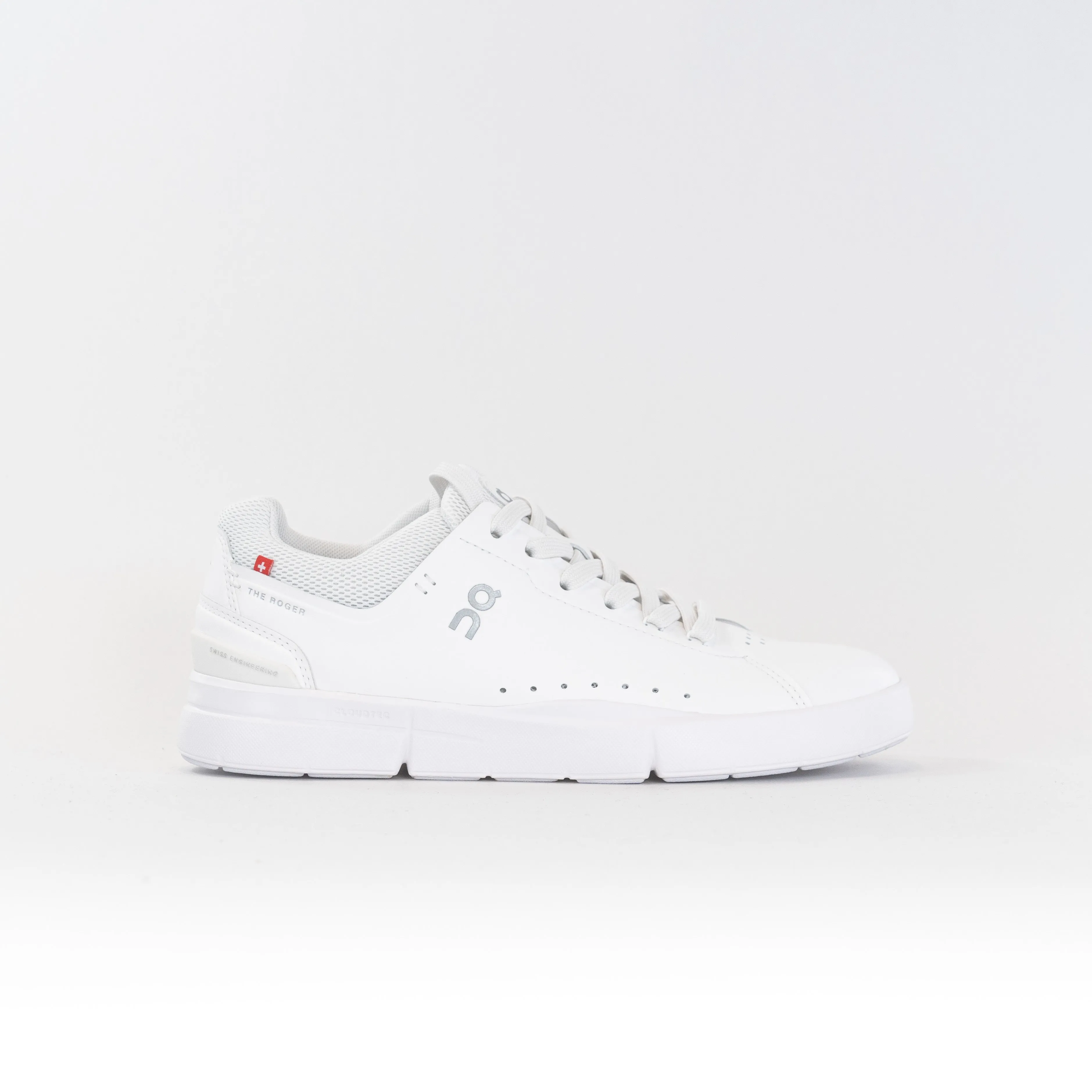 On The Roger Advantage (Women's) - All White