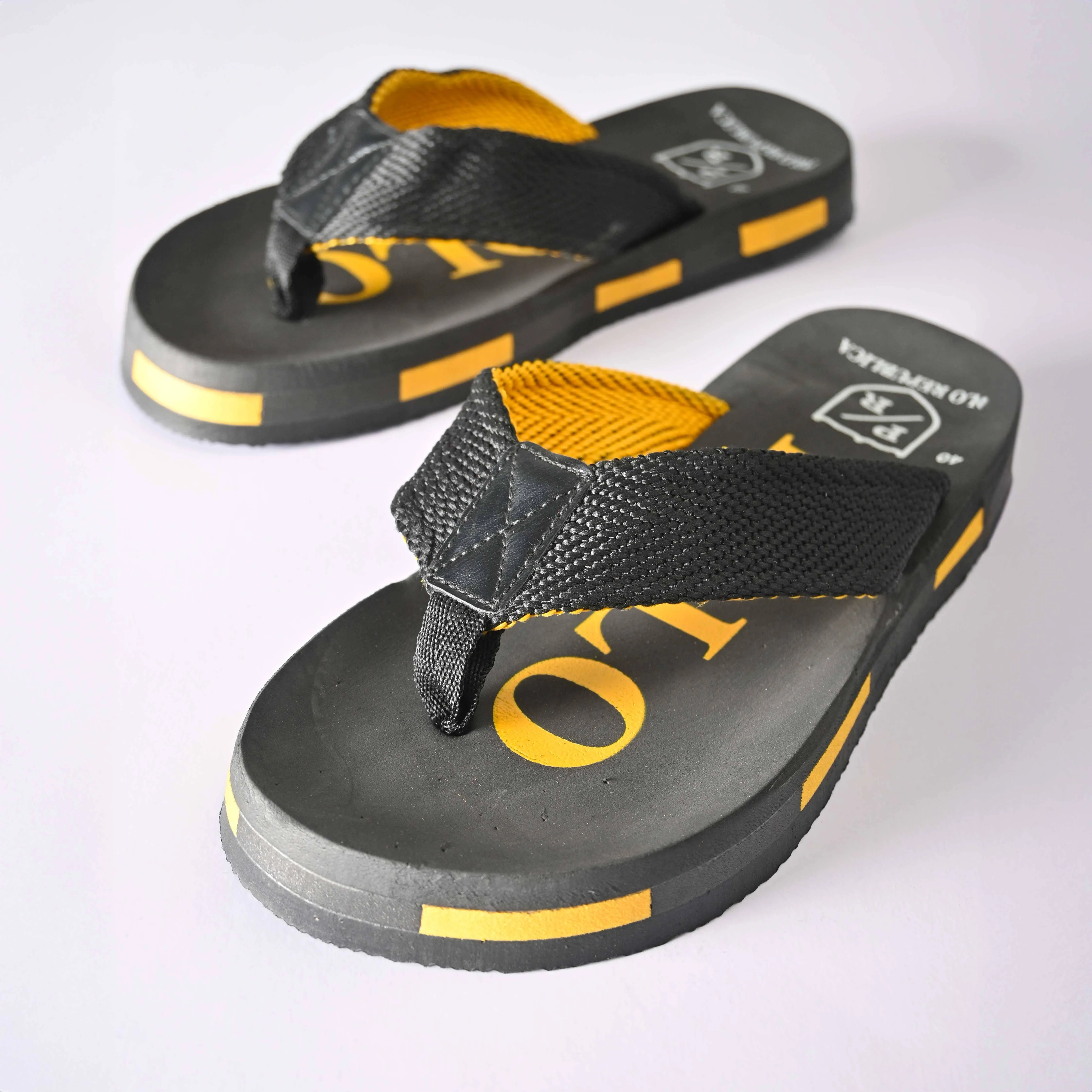 Polo Republica Men's Strider Ultra-Light Soft Flip Flops Slippers