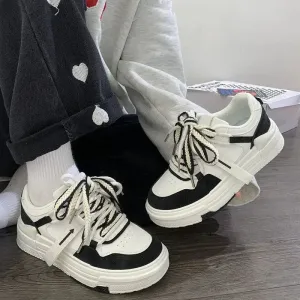 TAVIMART  -  White Women Platform Sports Shoes Sneakers Kawaii Vintage Vulcanize Casual Korean Fashion Harajuku Tennis Female Flats