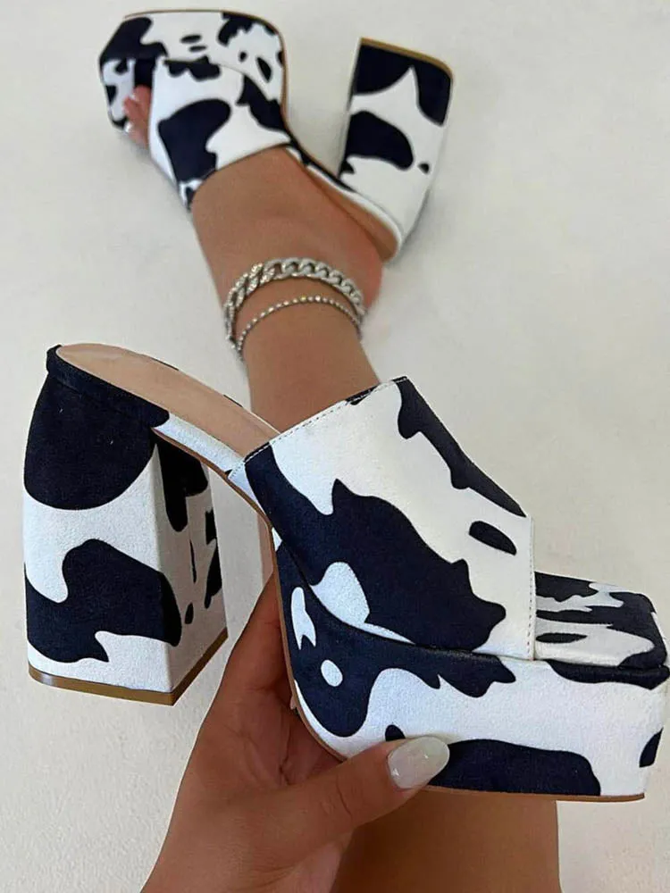 Toleet Printed Chunky Heeled Platform Sandals