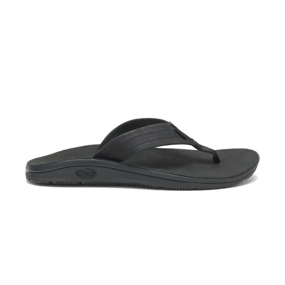 Women's Chaco Classic Leather Flip Color: Black