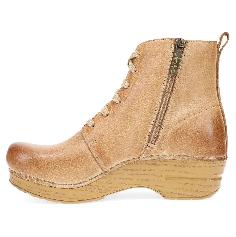 WOMEN'S DANSKO SIGOURNEY 336581212 COLOR:  HONEY DISTRESSED BOOT